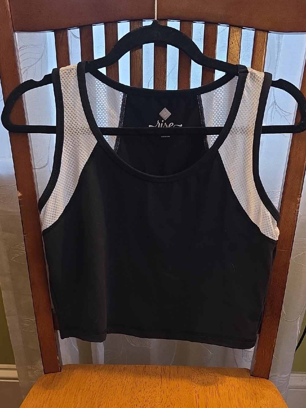 NBW LuLaRoe Black & White Medium Mesh Crop Tank From The Rise Collection
